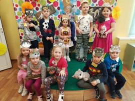 Клубный час «Цирк» Клубный час «Цирк».